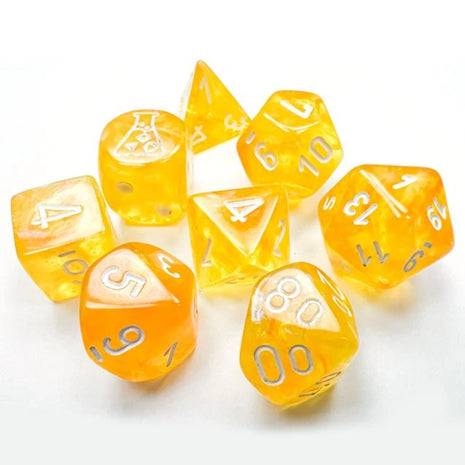 Chessex 7 Lab Dice: Canary with White